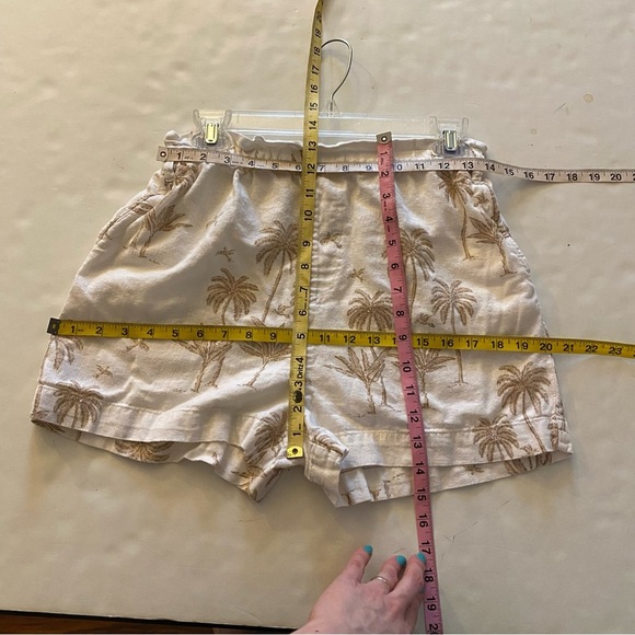 Desmond & Dempsey H&M Shorts Womens Size 4 Small Linen Tropical Print Off White - Picture 10 of 11